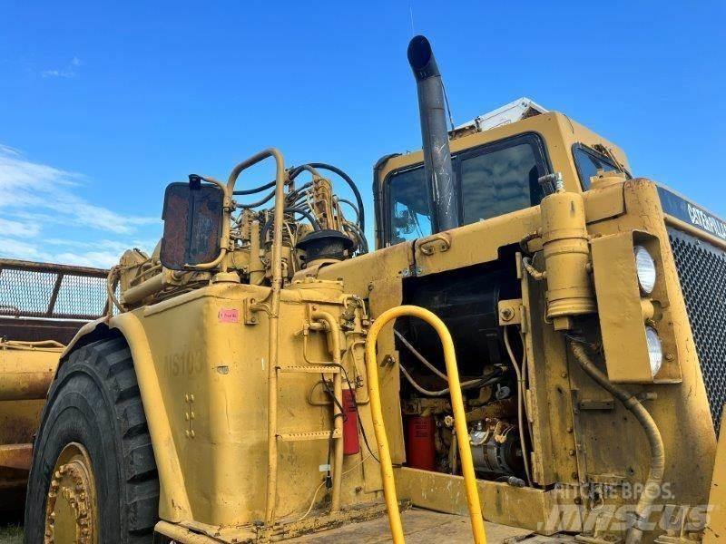 CAT 621E 铲运机