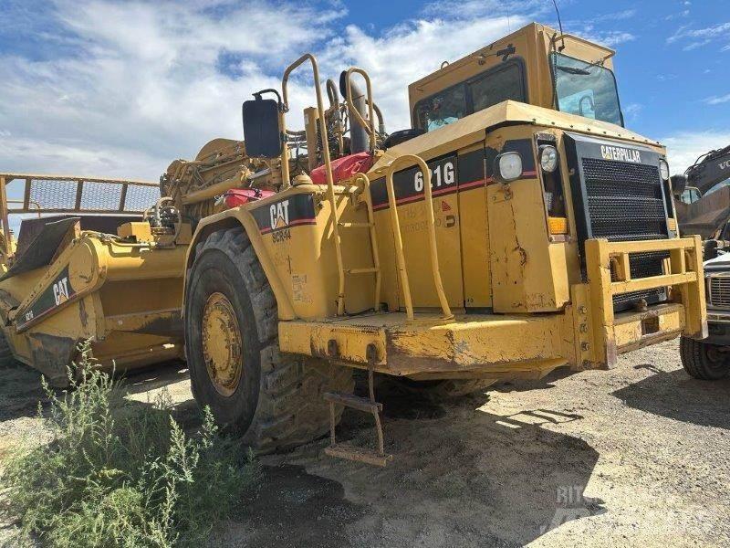 CAT 621G 铲运机