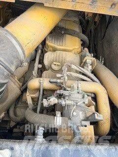 CAT 621G 铲运机