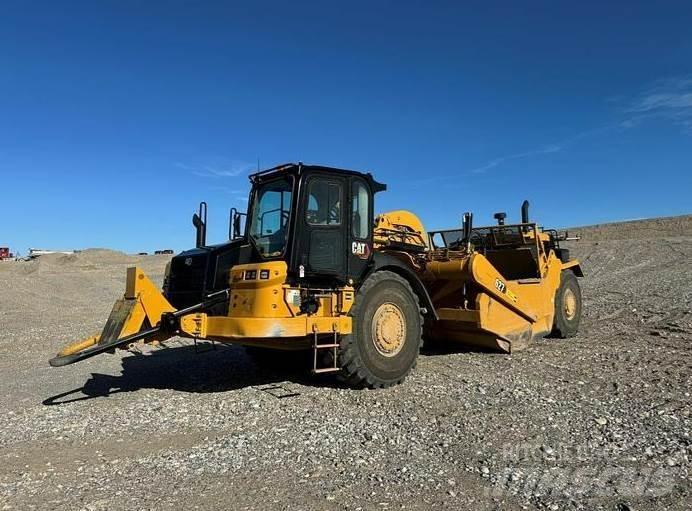 CAT 627 铲运机