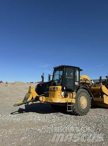 CAT 627 铲运机