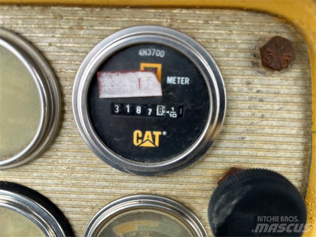 CAT 627B 铲运机