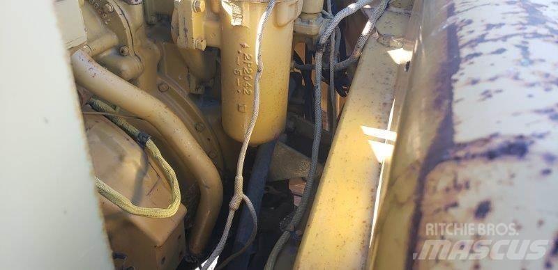 CAT 627B 铲运机