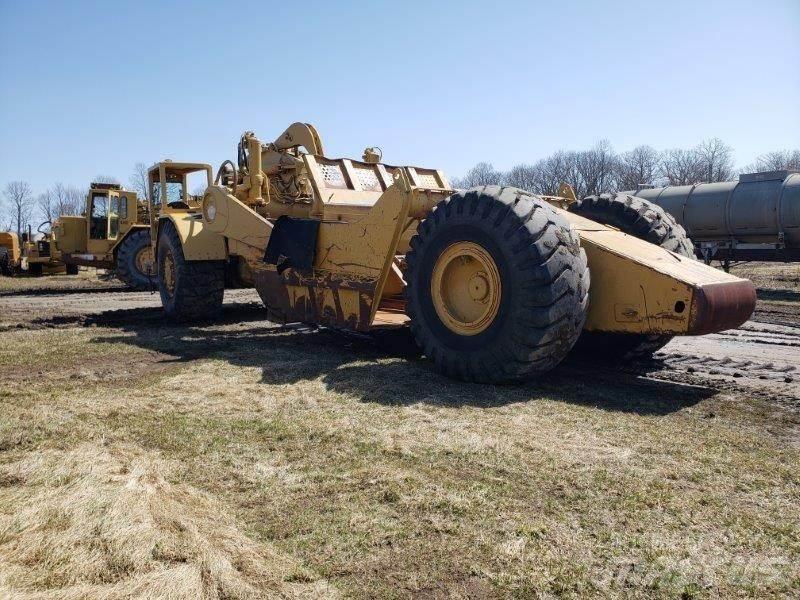 CAT 631D 铲运机