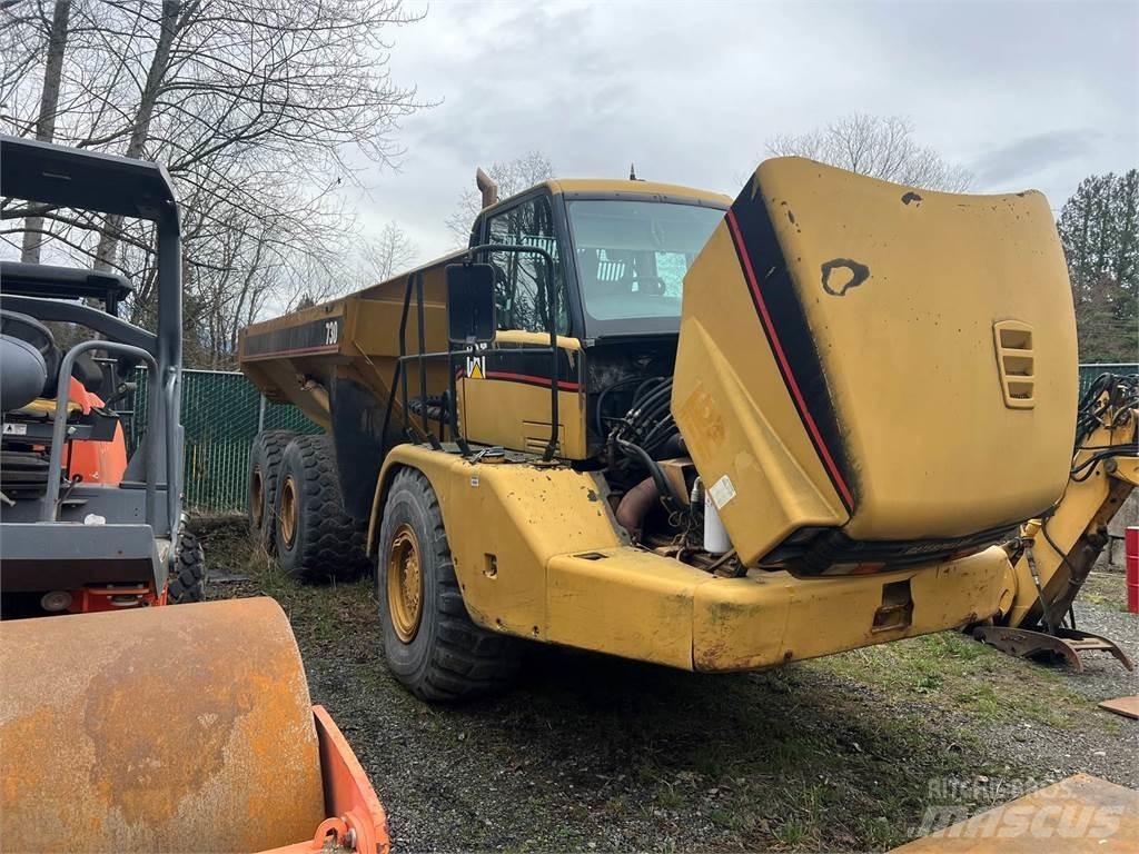 CAT 730 铰接式自卸车