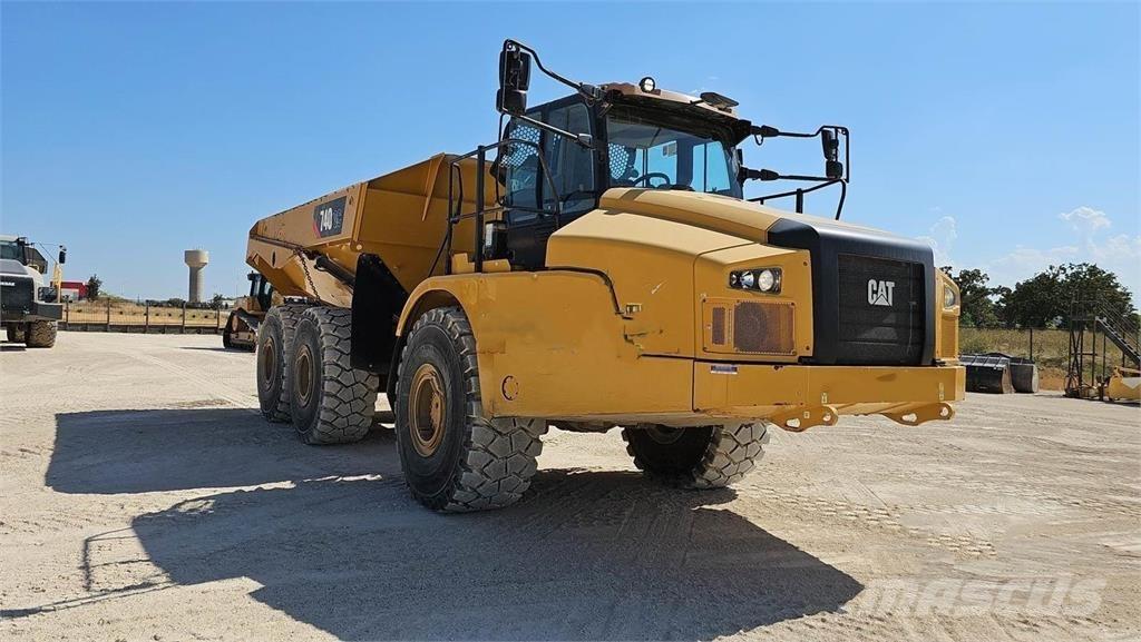 CAT 740GC 铰接式自卸车