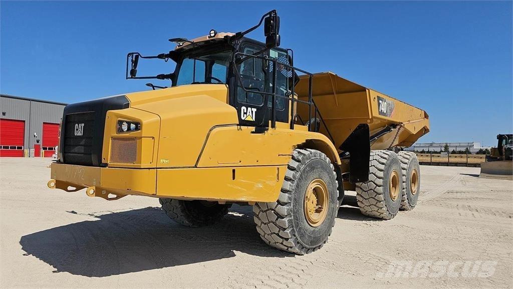 CAT 740GC 铰接式自卸车