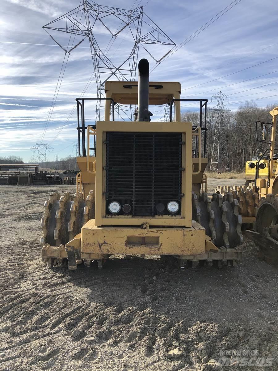 CAT 815B 土壤压实机