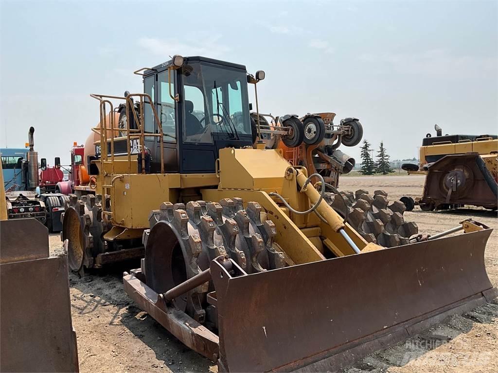 CAT 815F 土壤压实机