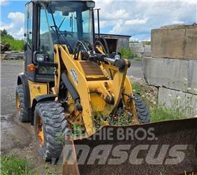 CAT 904H 轮式装载机