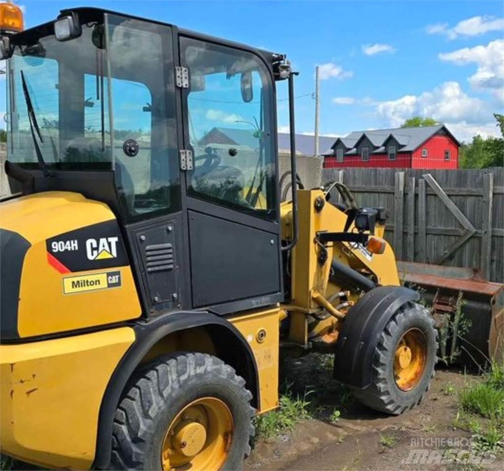 CAT 904H 轮式装载机