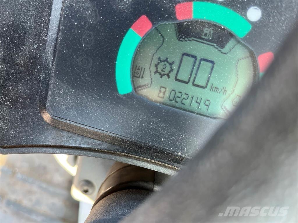 CAT 906 轮式装载机