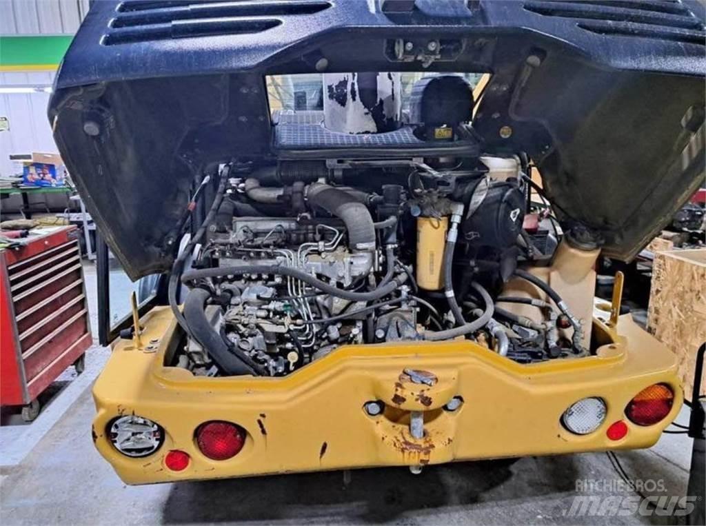 CAT 906H 轮式装载机