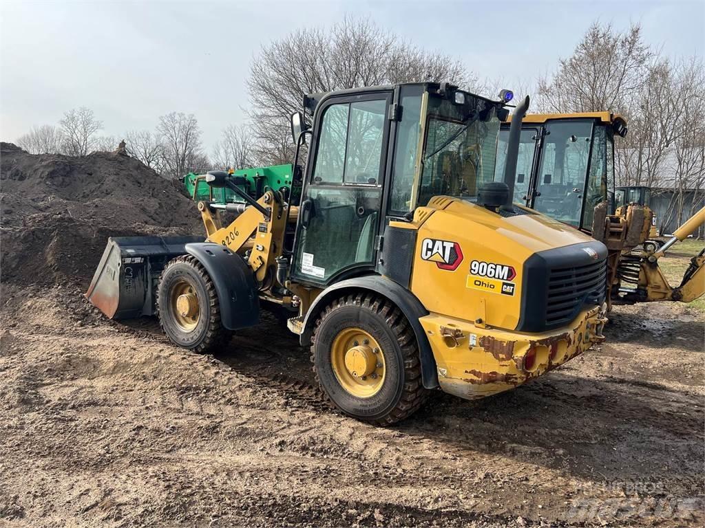 CAT 906M 轮式装载机