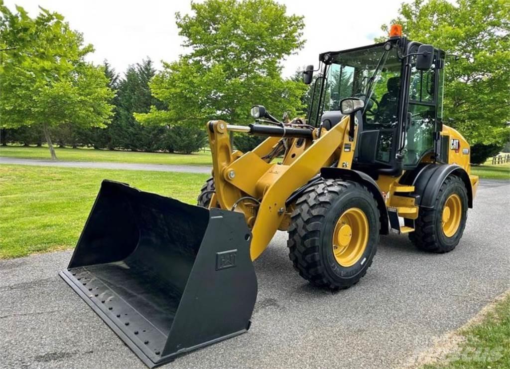 CAT 908M 轮式装载机