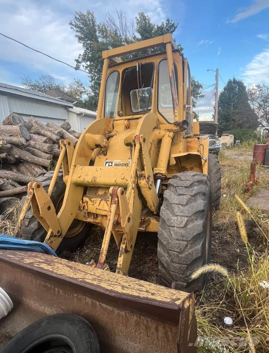 CAT 922B 轮式装载机