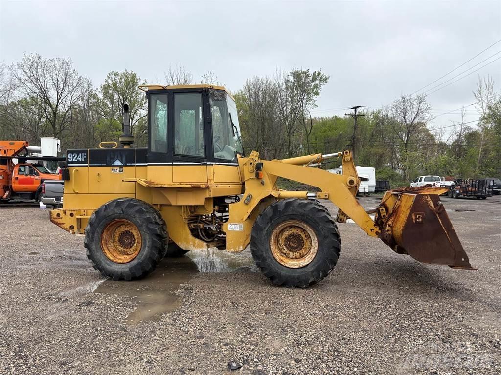 CAT 924F 轮式装载机
