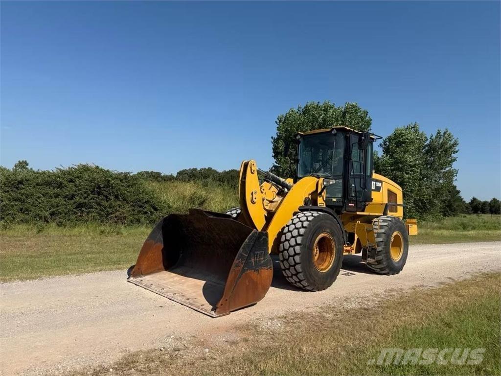 CAT 926M 轮式装载机