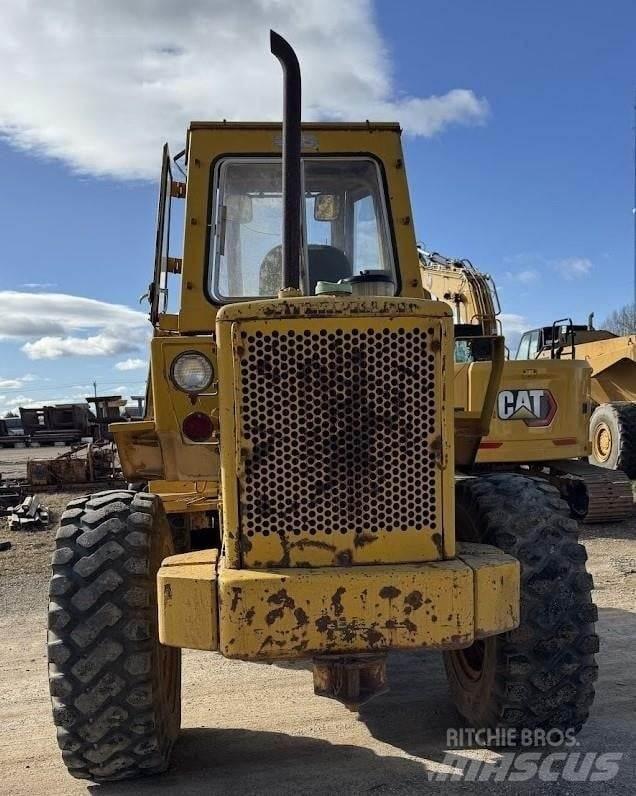CAT 930 轮式装载机