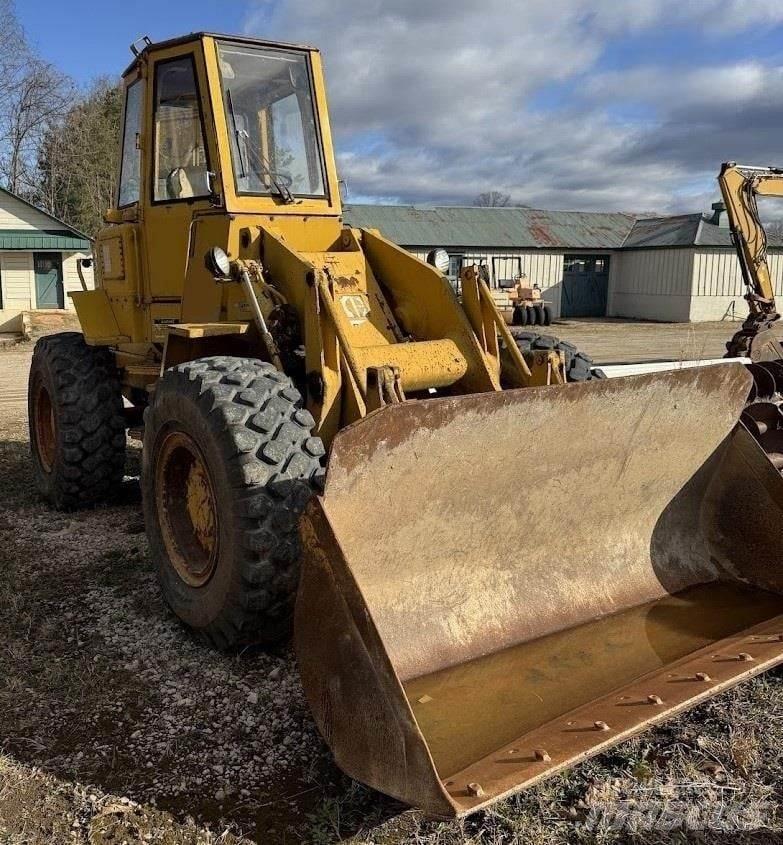 CAT 930 轮式装载机