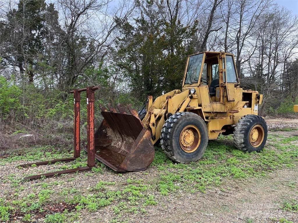 CAT 930 轮式装载机