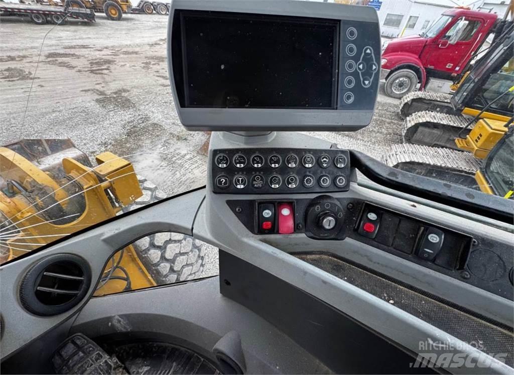CAT 930K 轮式装载机
