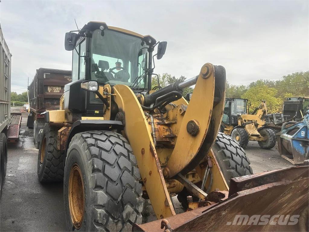 CAT 930M 轮式装载机
