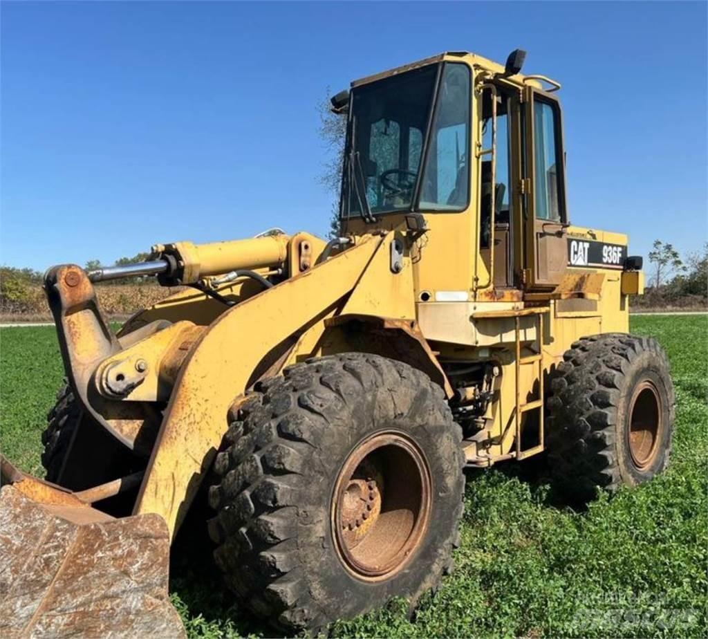 CAT 936F 轮式装载机