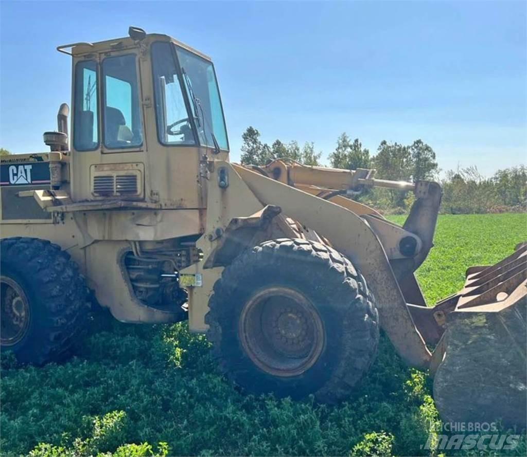 CAT 936F 轮式装载机