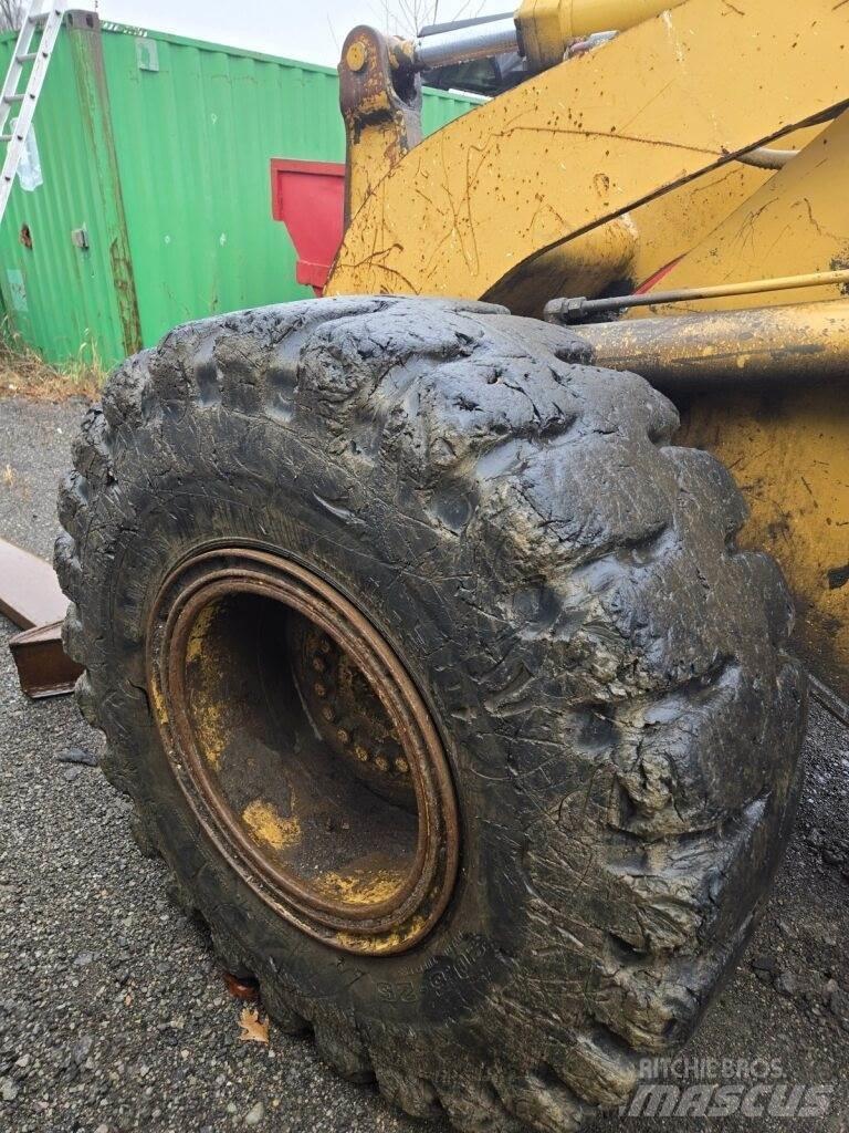 CAT 938F 轮式装载机