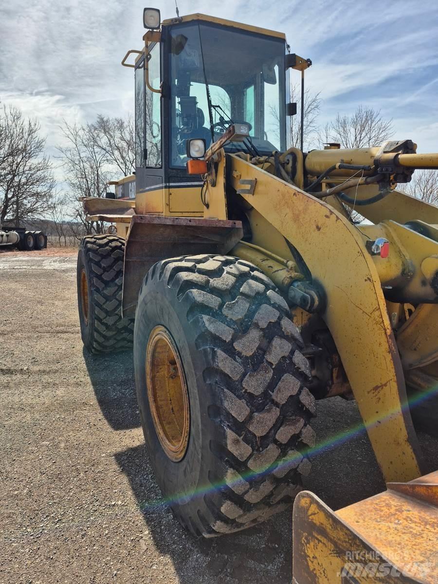 CAT 938F 轮式装载机