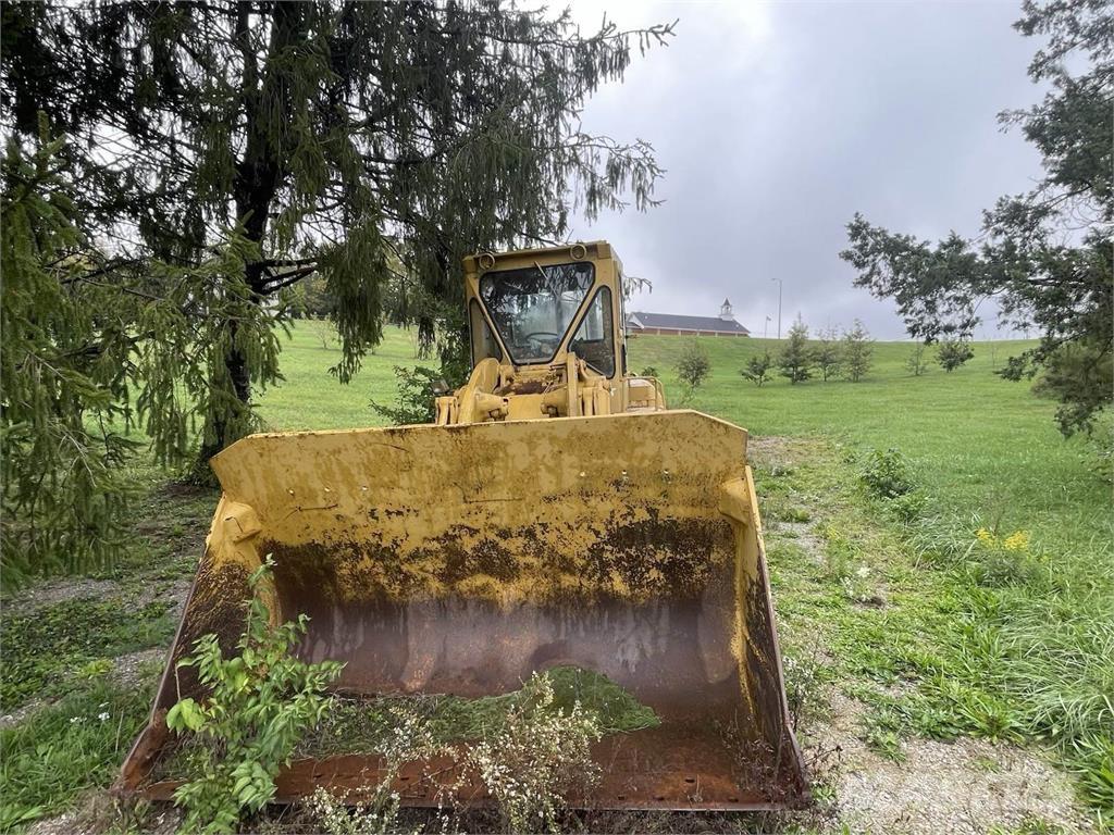 CAT 966 轮式装载机