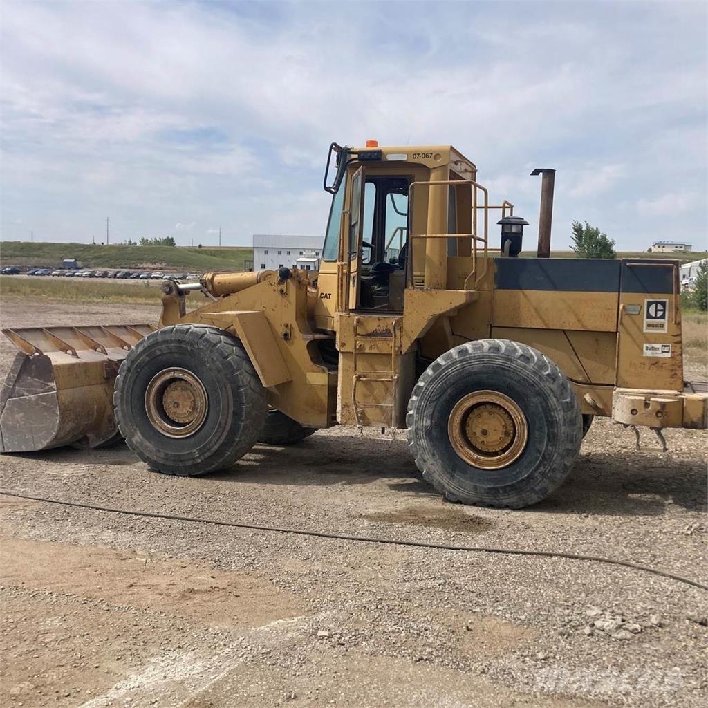 CAT 966D 轮式装载机