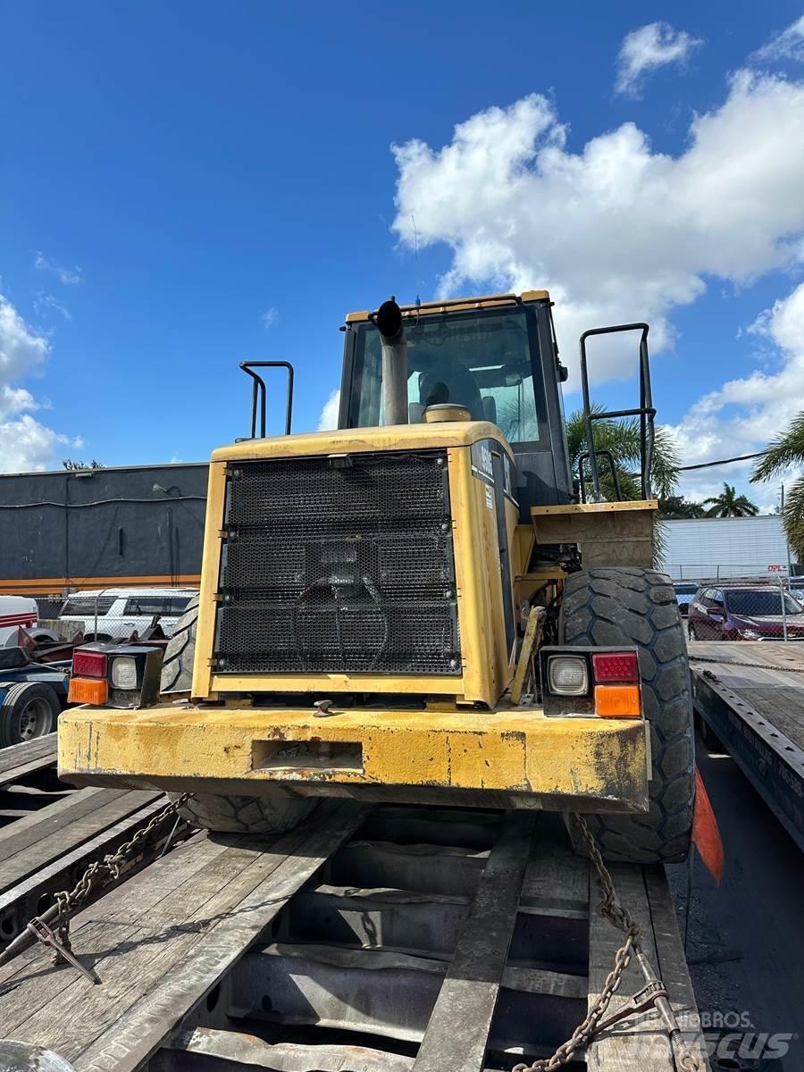 CAT 966G 轮式装载机