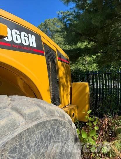 CAT 966H 轮式装载机