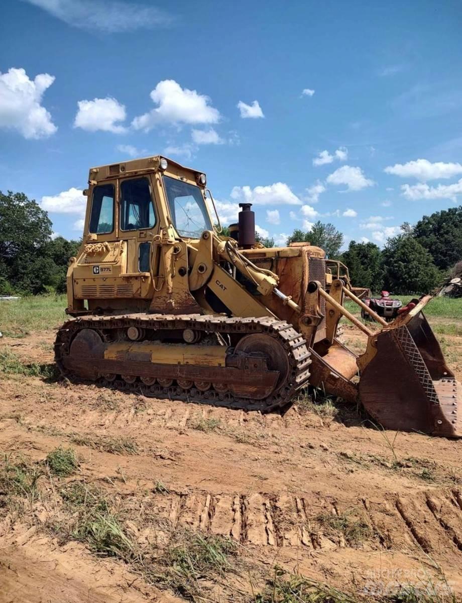 CAT 977L 履带式推土机