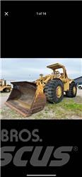 CAT 988 轮式装载机