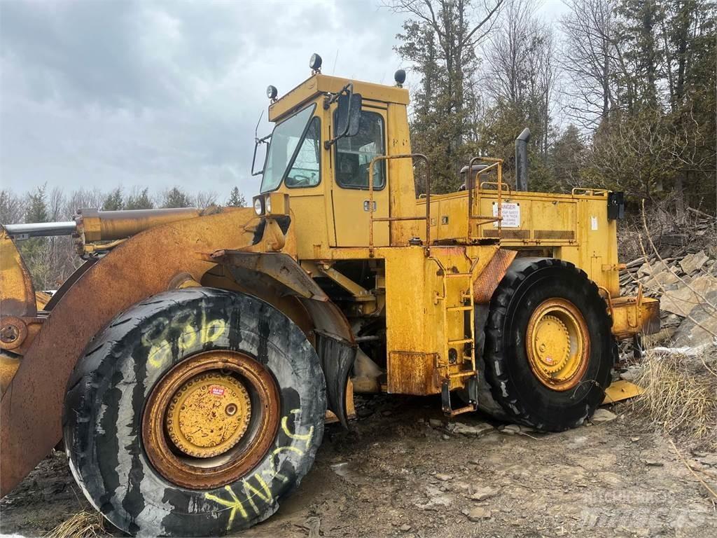 CAT 988B 轮式装载机