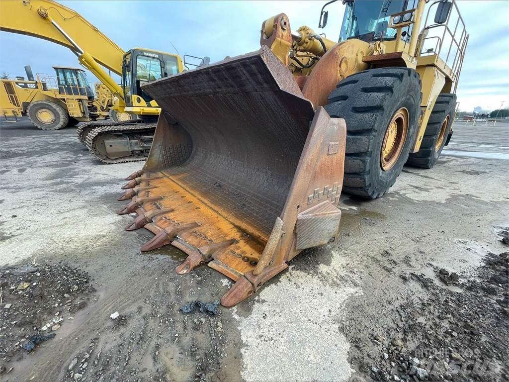 CAT 990 轮式装载机