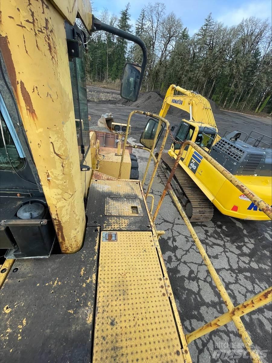 CAT 990 轮式装载机