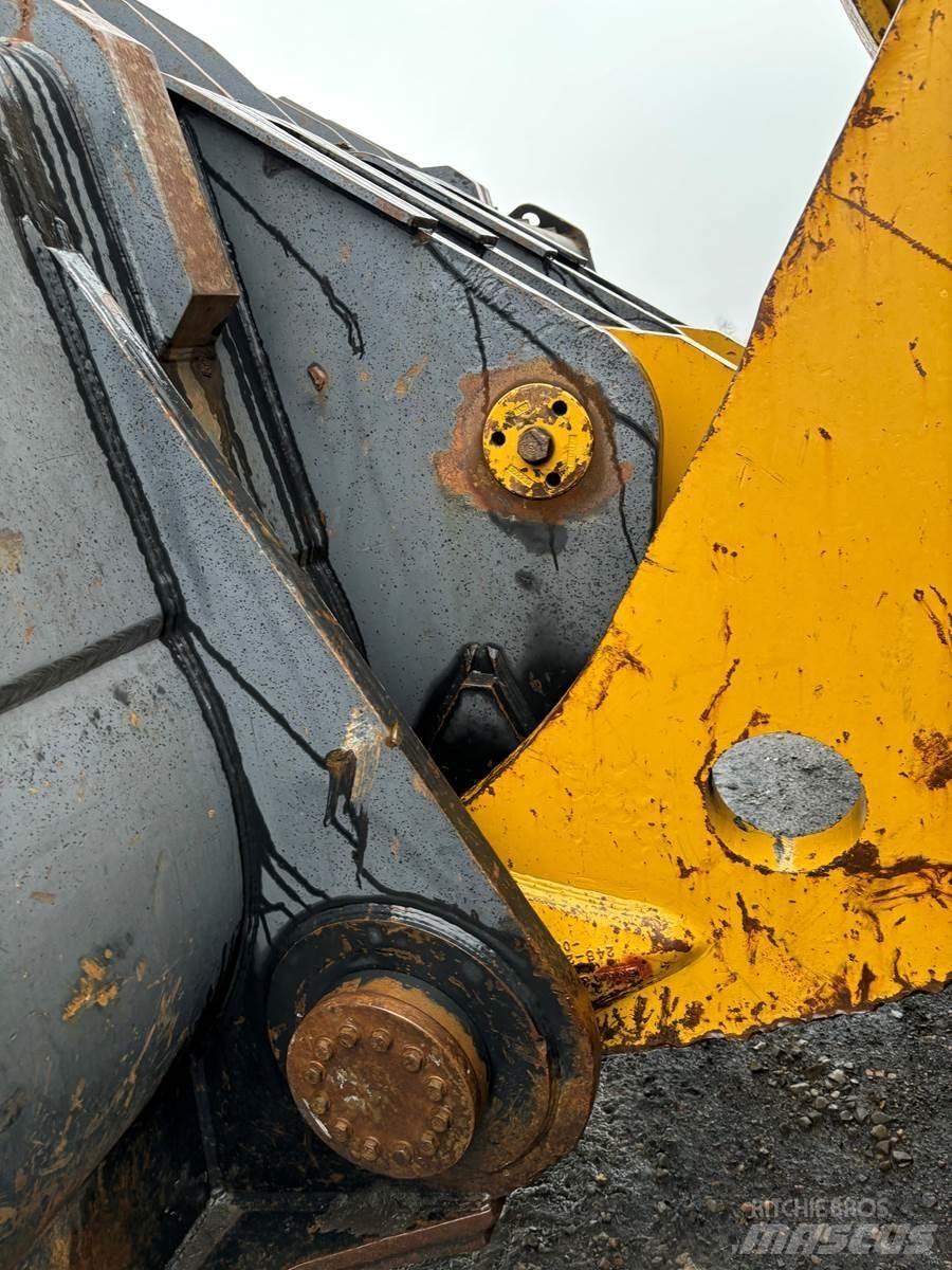 CAT 993K 轮式装载机
