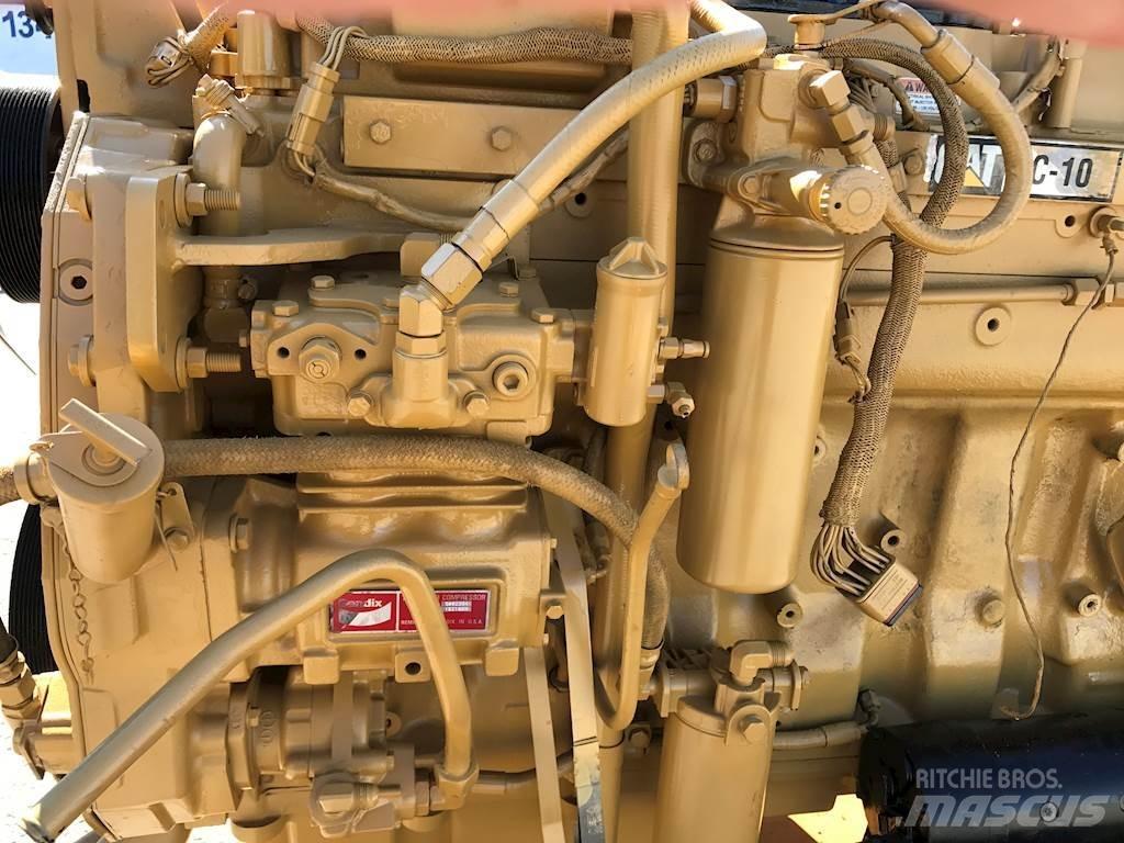 CAT C10 发动机
