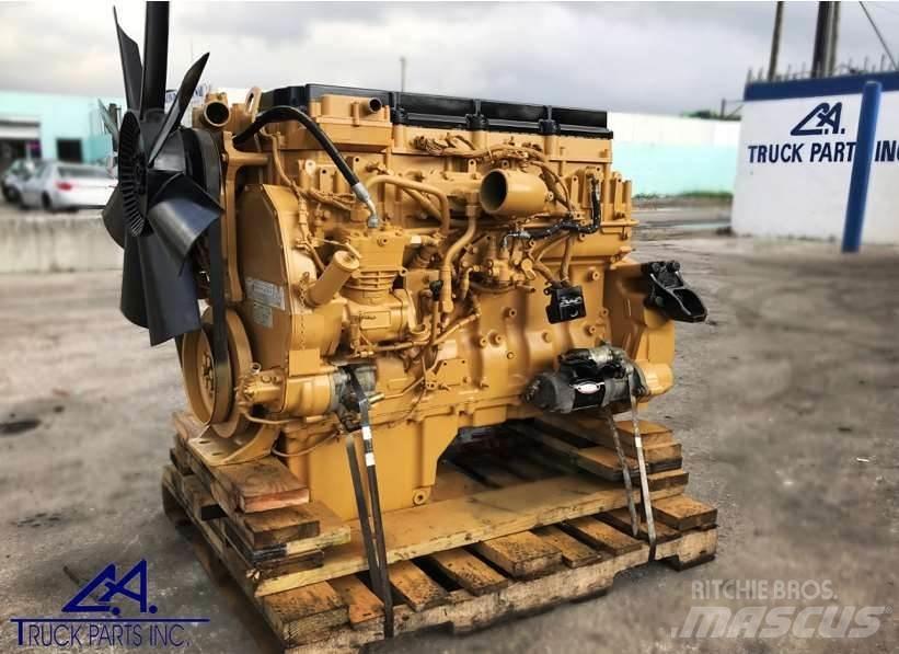 CAT C13 发动机