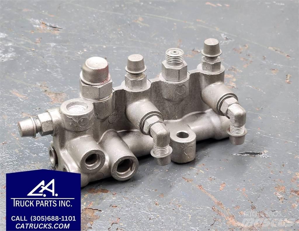 CAT C15 运输工具-其他