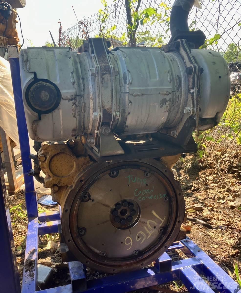 CAT C3.3B 发动机