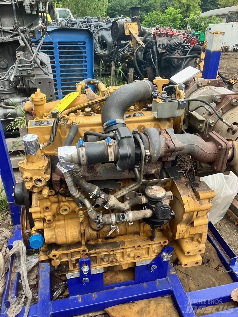 CAT C3.3B 发动机