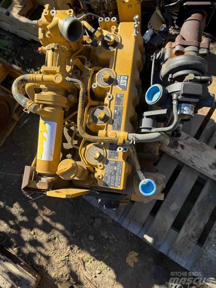 CAT C3.3B 发动机