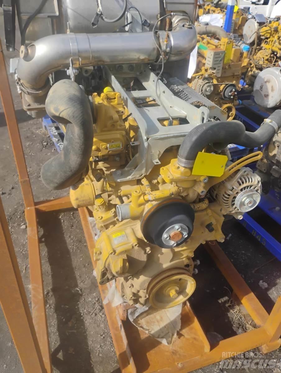 CAT C3.8 发动机