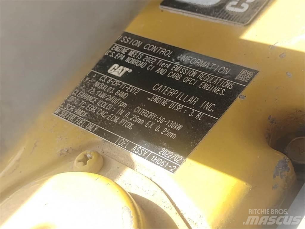 CAT C3.8 发动机