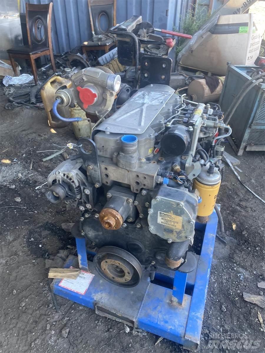 CAT C4.4 发动机